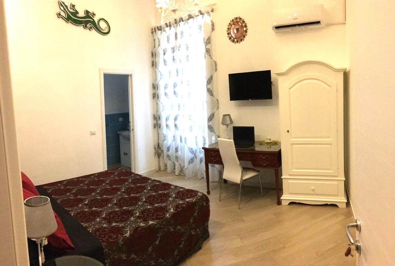 נאפולי Casa Theodor B&B מראה חיצוני תמונה